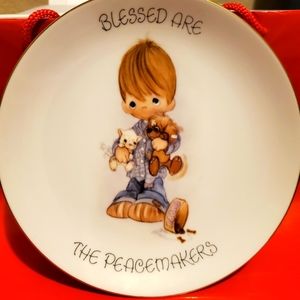 1988 Enesco Precious Moments 7-1/2" Collector Plate "Blessed Are The Peacemaker"